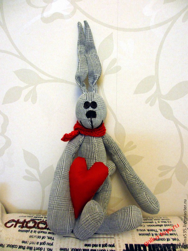 Зайка влюбленный и влюбчивый - мягкая игрушка — изображение 5