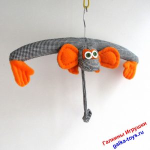 Забавная обезьянка - Гардеробная вешалка для одежды