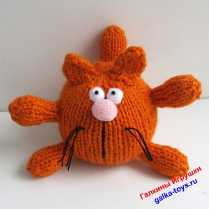 Круглый рыжий кот. Игрушка мягкая вязаная.