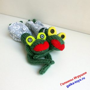 Игрушки лягушки - квакушки. Мальчик и девочка. Игрушка лягушка зеленая
