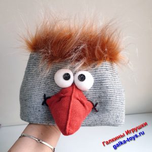 Трикотажная шапочка Страус