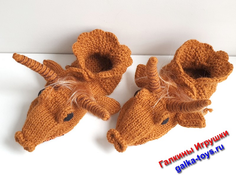 Вязаные тапки Сайгаки — изображение 3