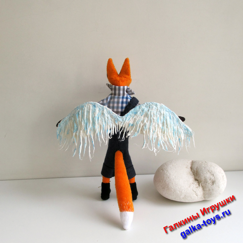 Игрушечная Лиса с крыльями — изображение 4