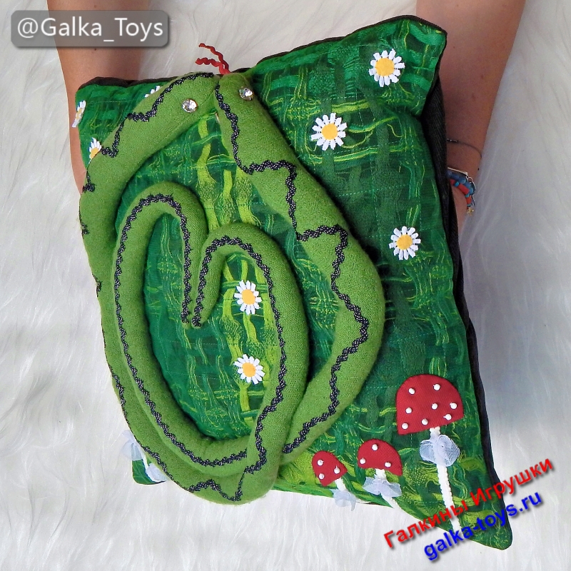 подушки декоративные на диван