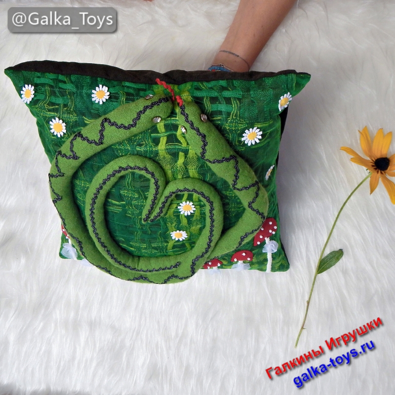 подушка интерьерная купить