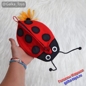 Красный красивый пенал для девочки сказочная божья коровка