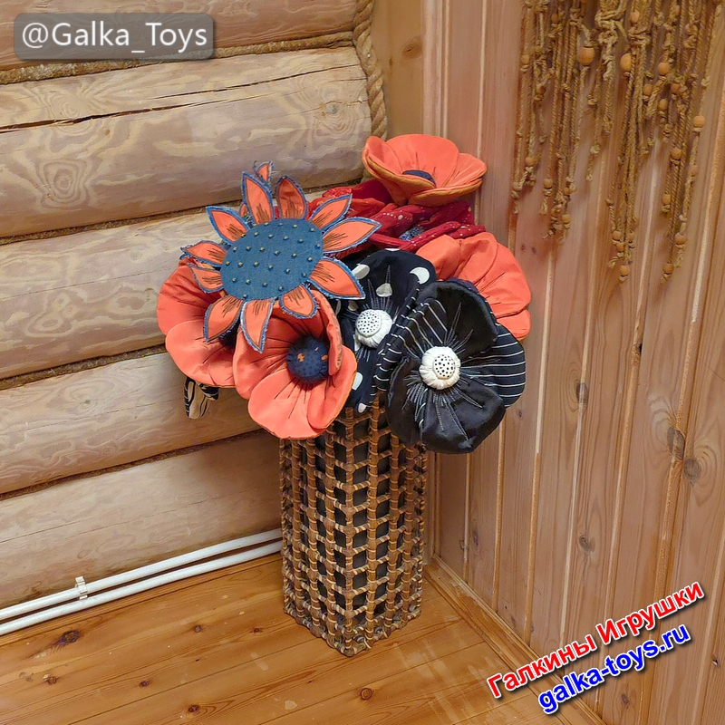 голубой мак цветок